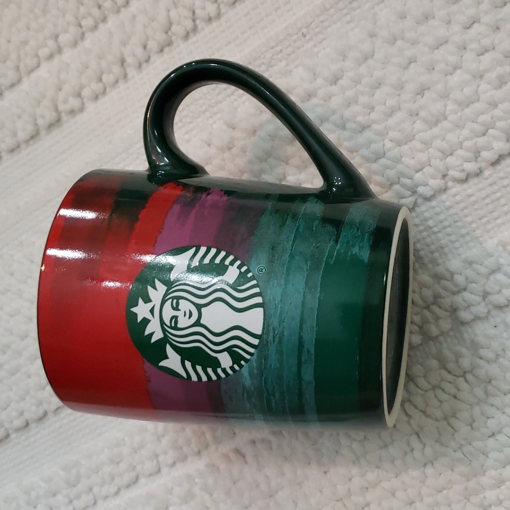 STARBUCKS RED AND GREEN MUG W/ LOGO/2021